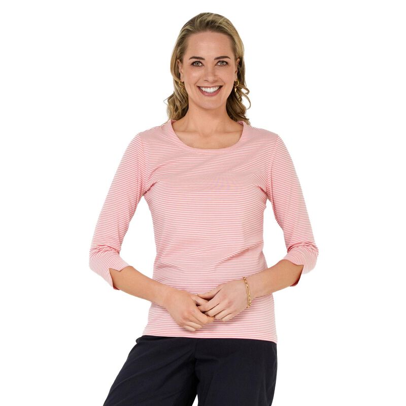 B Essentials 3/4 Sleeve Tee image number 12
